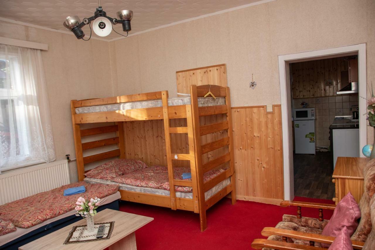 Apartmany U Kocoura Pod Klinovcem Kovarska Ngoại thất bức ảnh